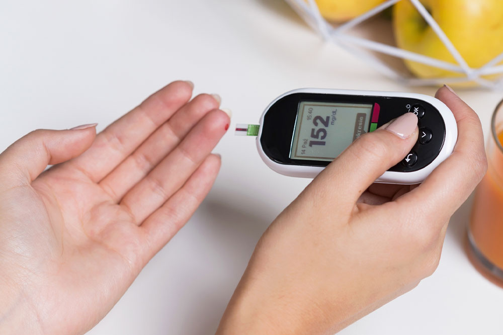 High blood sugar and diabetes – symptoms, risk factors, and more